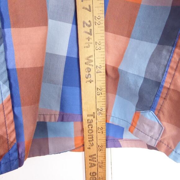 Travis Mathew Button Up Shirt Mens SZ M Long Sleeve Checked Pattern Casual - Picture 11 of 13